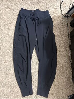 Athleta Black Joggers Size 2P